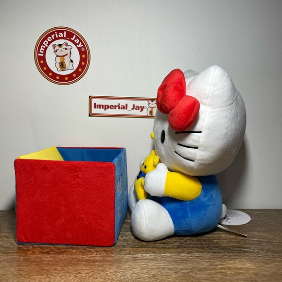 Sanrio Japan Hello Kitty 45th Anniversary Plush - Picture 6 of 9